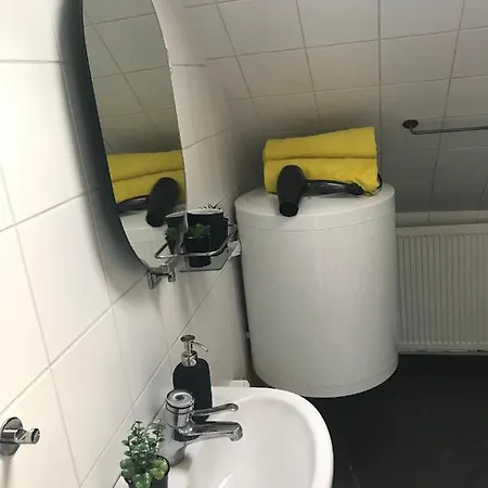 Lovas Udvarhaz Ezuest Zabla *