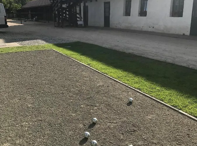 Apartment Lovas Udvarhaz Ezuest Zabla