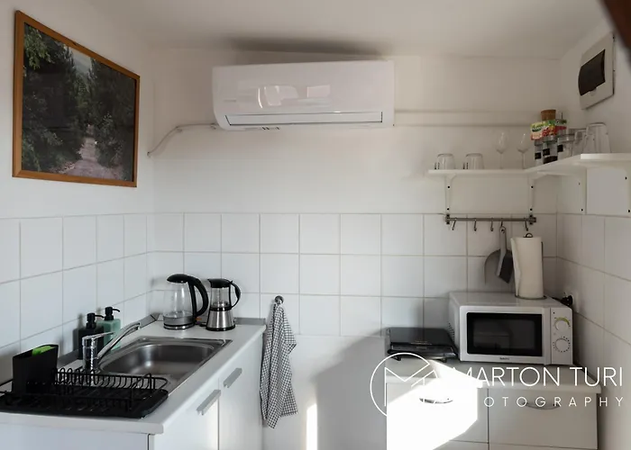 Lovas Udvarhaz Ezuest Zabla Apartment Piliscsaba