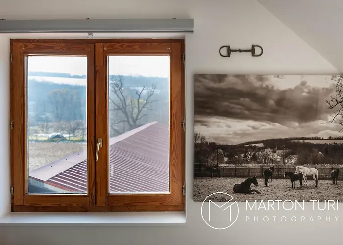 Lovas Udvarhaz Ezuest Zabla Apartment Piliscsaba